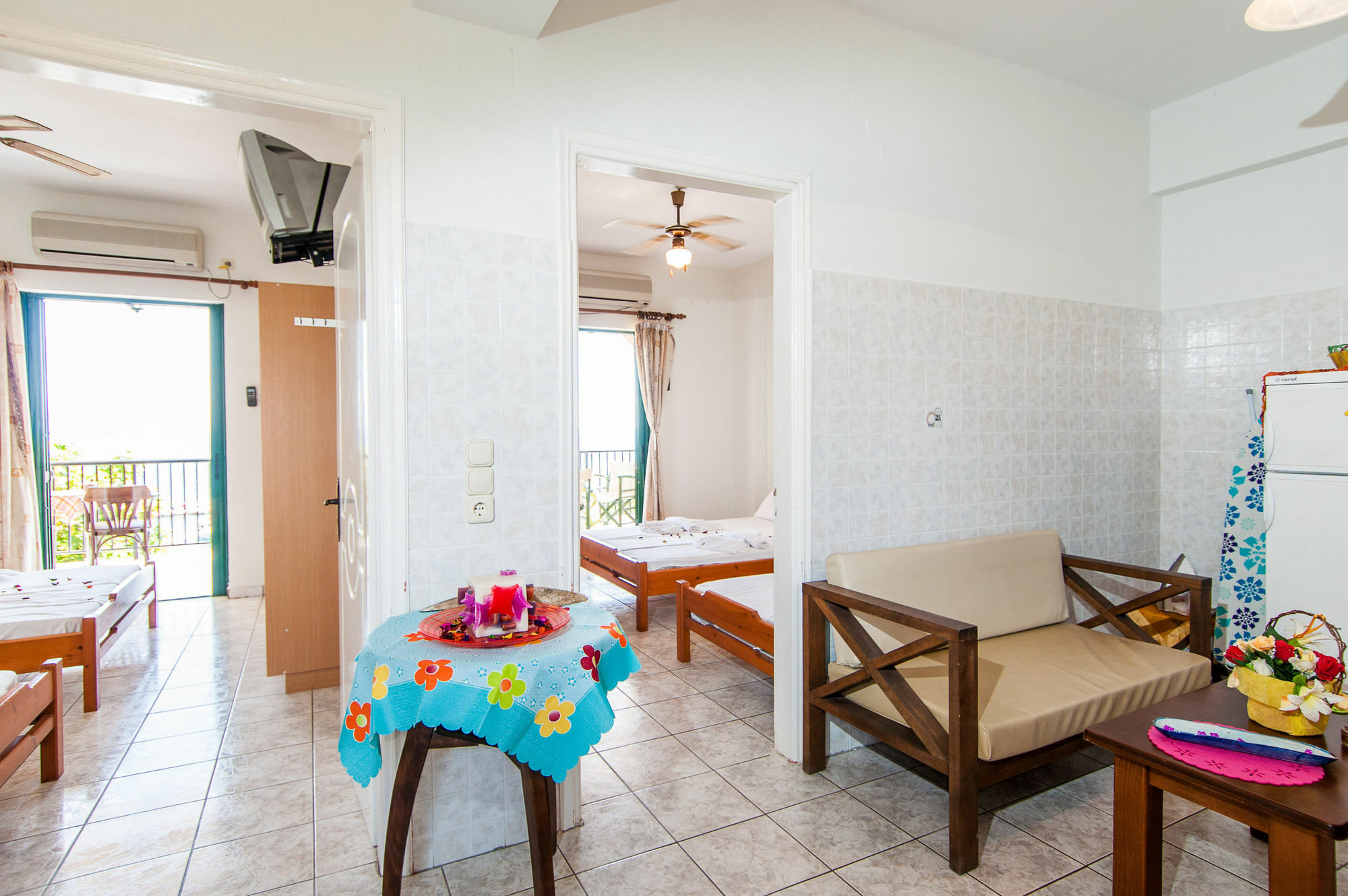 Karmiris Studios And Apartments Keri Extérieur photo